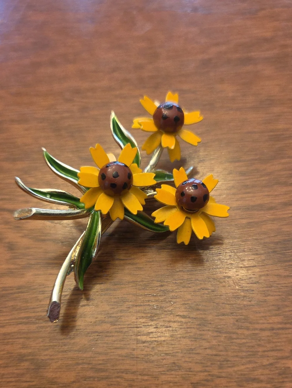 Vtg- Gold and Yellow Floral Brooch